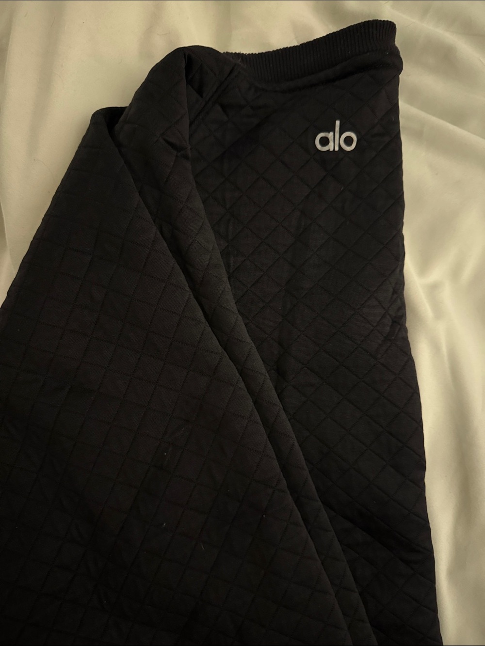 ALO Yoga Black Quilted Sweatshirt